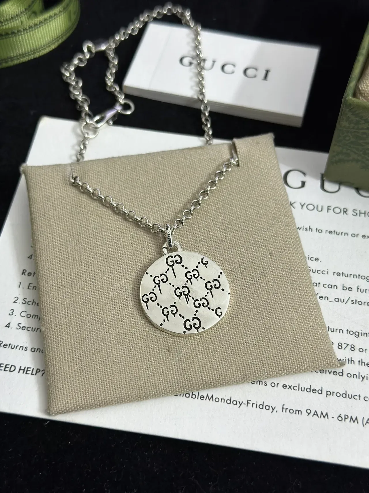 Gucci Skull Motif Silver-Tone Circular Pendant Necklace 5