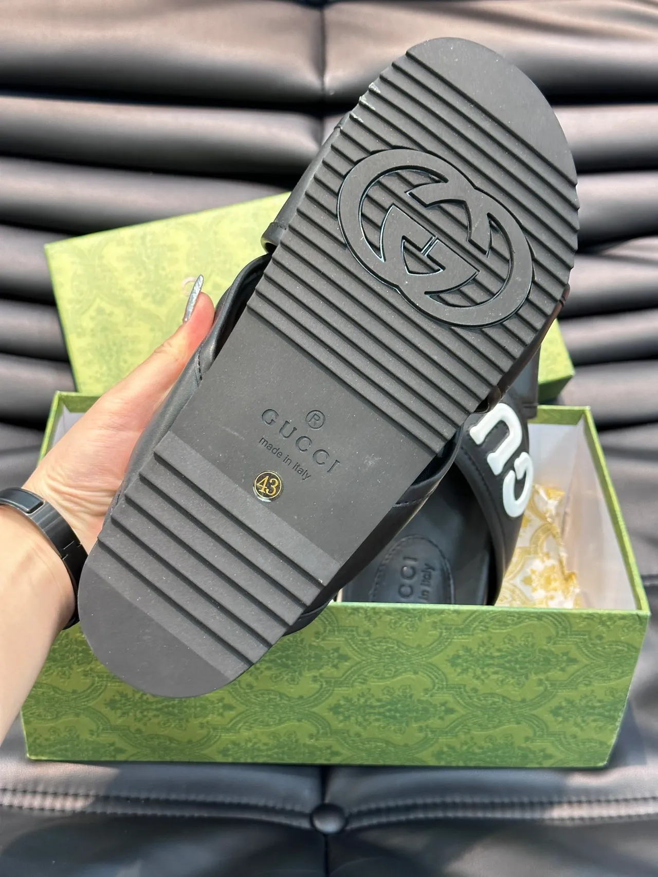 Gucci Slide Wide Strap Logo Slippers 4