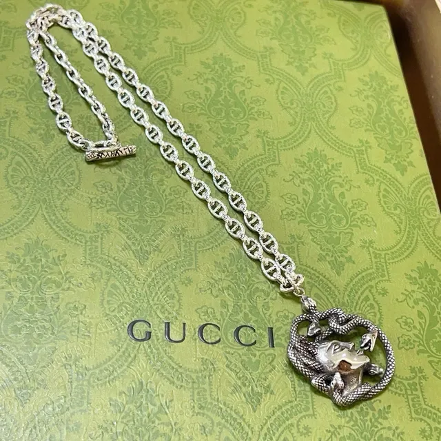 Gucci Snake-Wrapped Sculptural Pendant Necklace 7