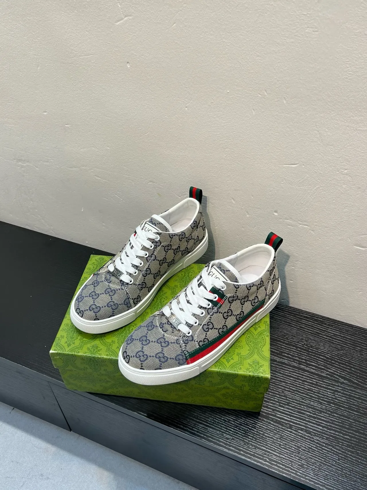 Gucci Tennis 1977 Beige GG Supreme Canvas Lifestyle Sneakers 3