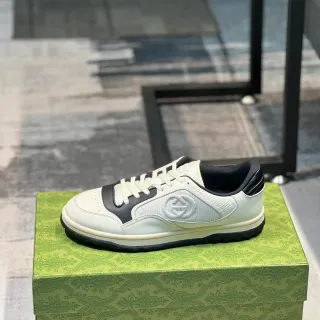 Gucci Tennis 1977 Off-White and Black Lifestyle Sneakers