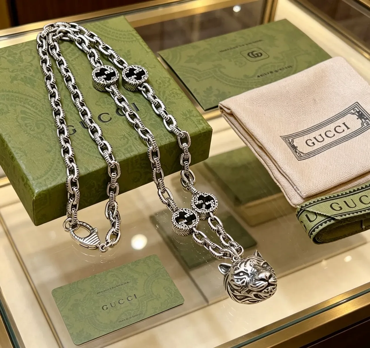 Gucci Tiger Silver Black Chain Head Pendant Necklace 9