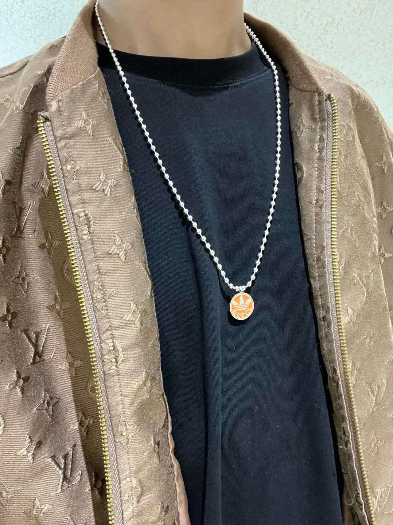 Gucci x Adidas Orange Enamel Trefoil Pendant Silver Ball-Chain Necklace 8