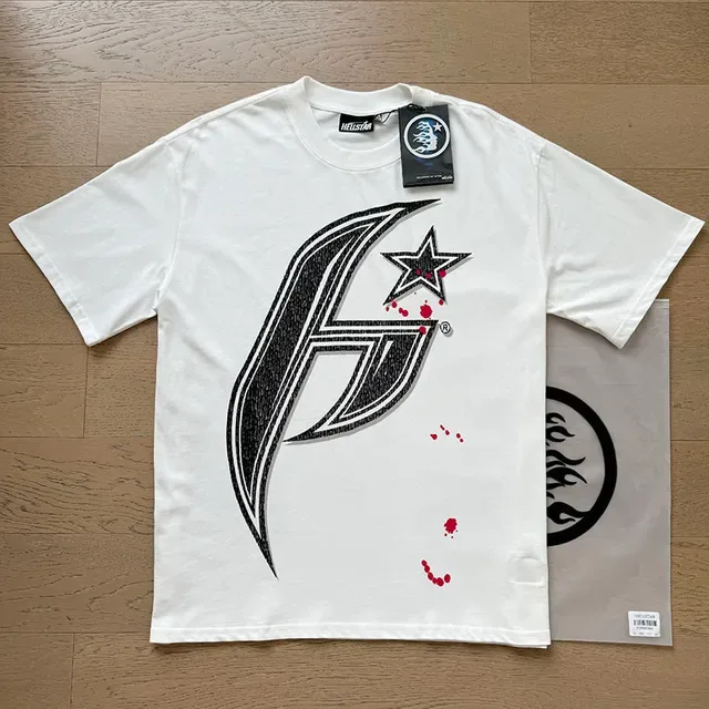 Camiseta Hellstar de manga corta y cuello redondo con estampado gráfico 3