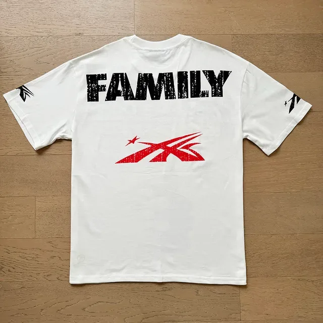 تيشيرت أوفرسايز Hellstar Sports Family بطباعة جرافيك 7