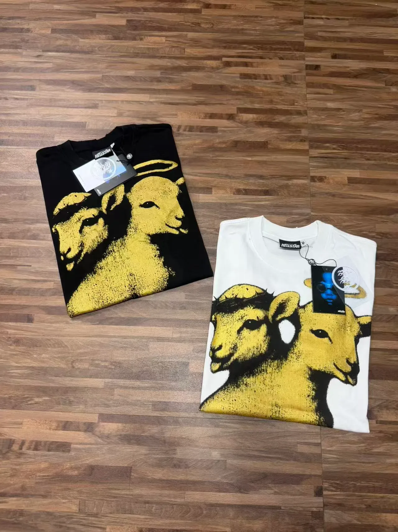 Hellstar Two-Headed Lamb Graphic Distressed Oversized T-Shirt 8