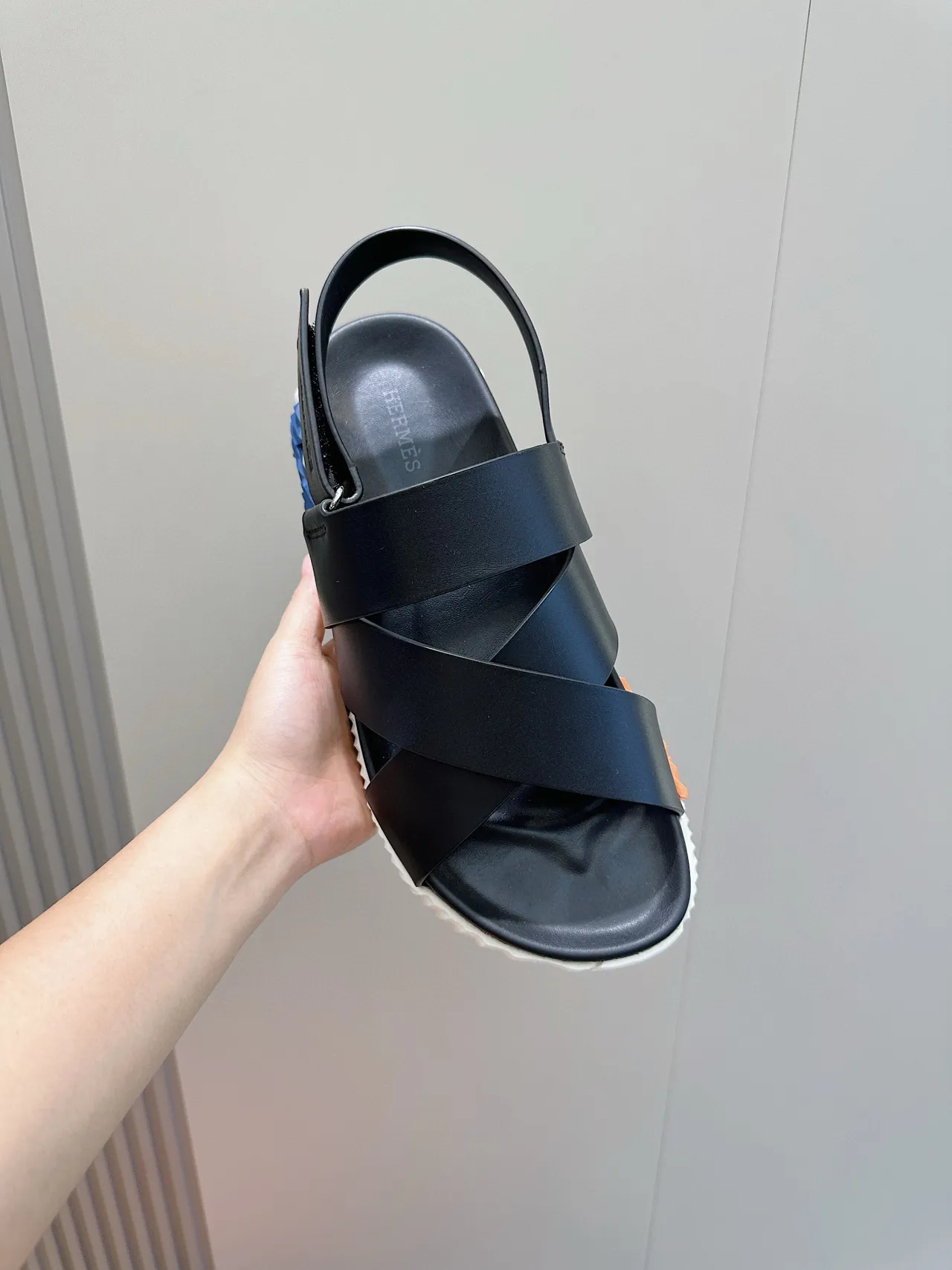 Hermès Black Crisscross Strap Chunky Sole Casual Sandals 4