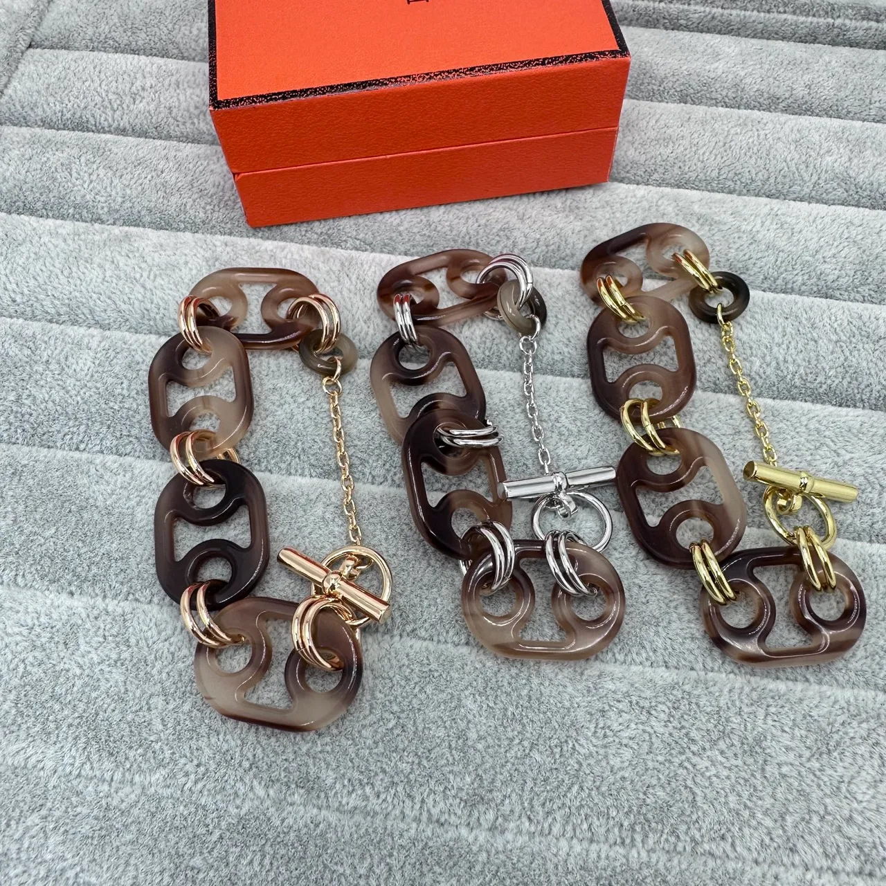 Hermès Brown Gold Resin Link Hardware Bracelet 3