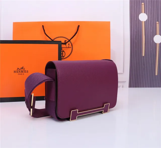 Hermès Constance Black Pebbled Leather Messenger Bag 18