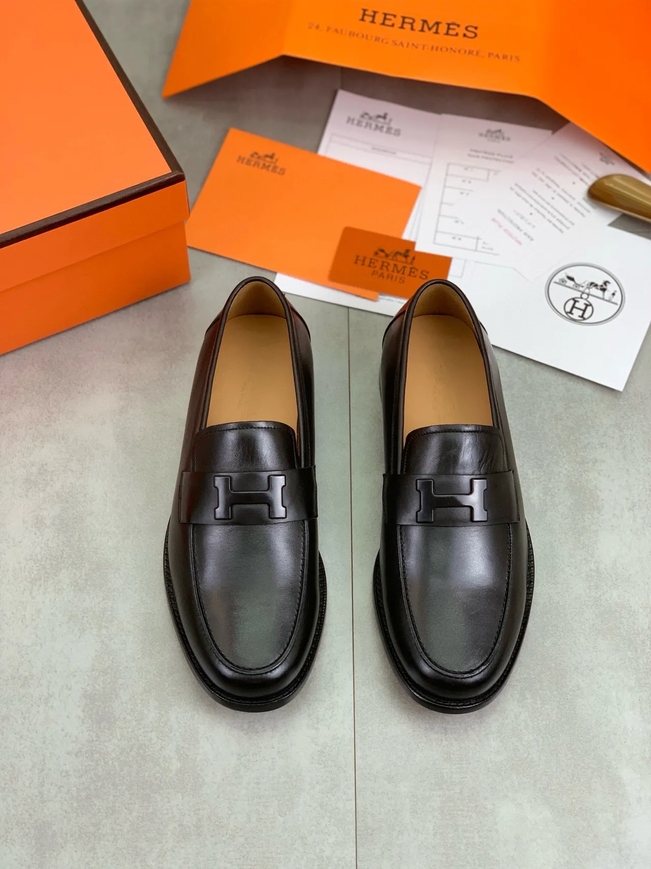 Hermès H-Logo Loafer Black Leather Loafer 5