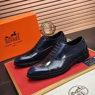 Hermès Navy Black Cap-Toe Full-Brogue Oxford Shoes
