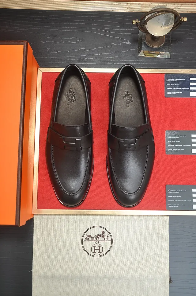 Hermès Oran Black Leather H-Buckle Loafers 5