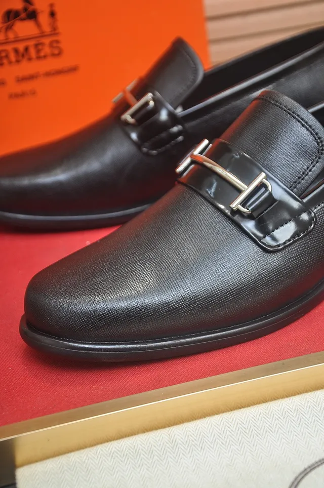 Hermès Oran Mocassins en cuir noir à mors de cheval 8