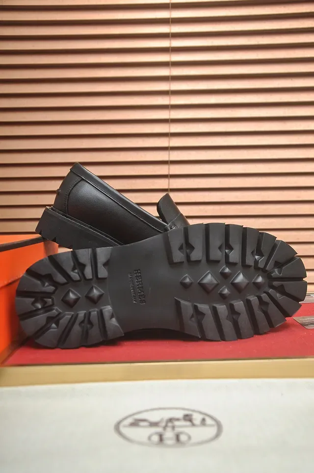 Hermès Oran Black Leather Penny Strap Loafer 3