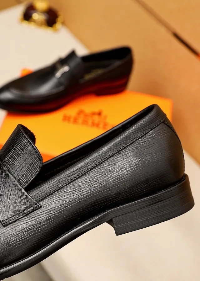 Hermès Oran أحذية موسين جلد أسود مطري مع إبزيم H 7