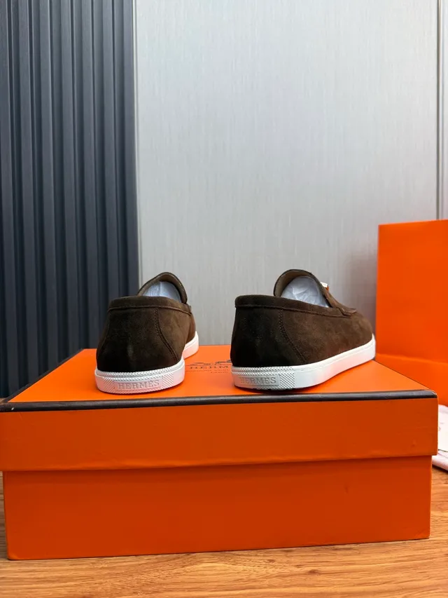 Hermès Oran Marron Blanc Daim Supérieur H-Buckle Hardware Loafer 6