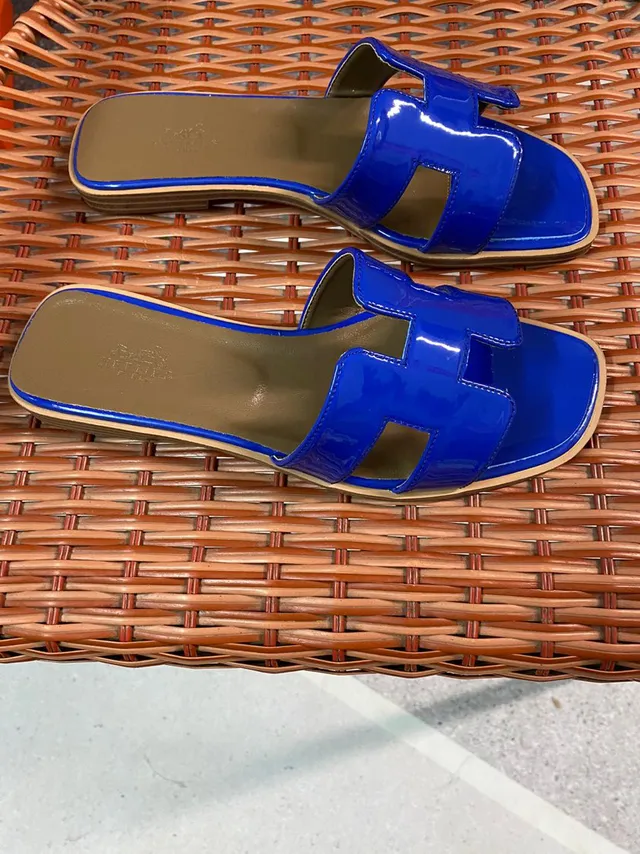 Hermès Oran Glossy Blue H-Strap Slippers 5
