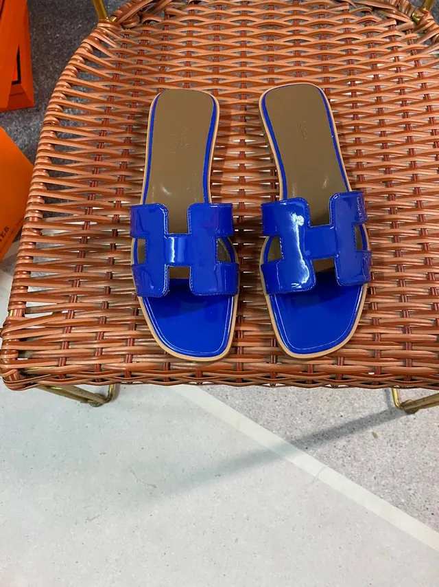 Hermès Oran Glossy Blue H-Strap Slippers 6