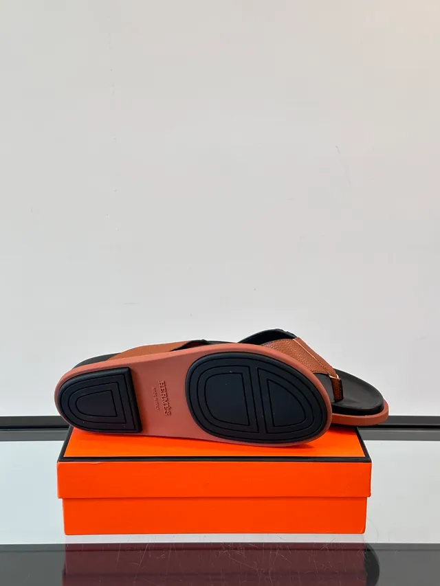 Hermès Oran H-Logo Leather Slippers 6