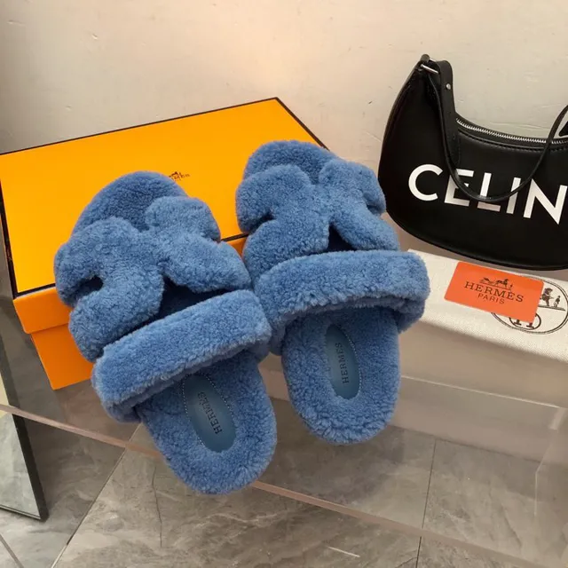 Hermès Oran-Inspired Blue Shearling Slippers 5