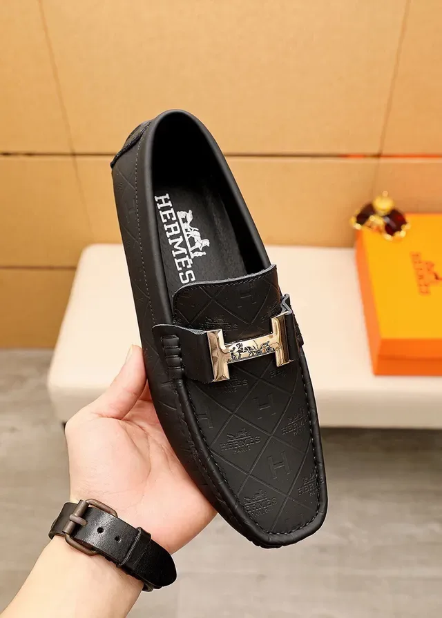 Hermès Oran Loafer Noir et Gris Charbon Cuir estampé H-Quilted 14