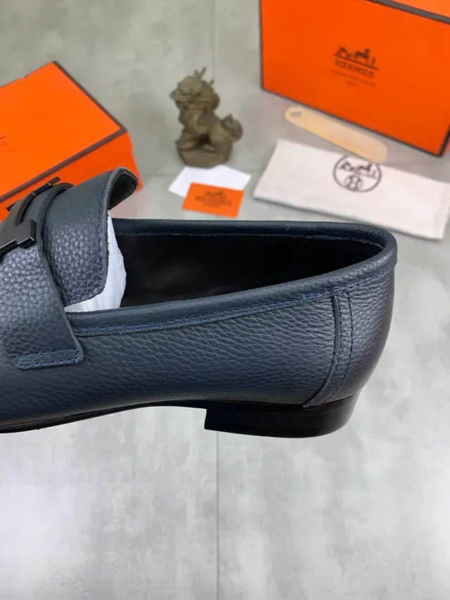 Hermès Oran Navy Blue Pebbled Leather H-Buckle Loafers 4