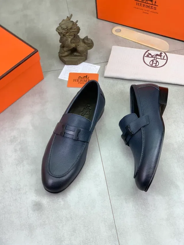 Hermès Oran Navy Blue Pebbled Leather H-Buckle Loafers 5
