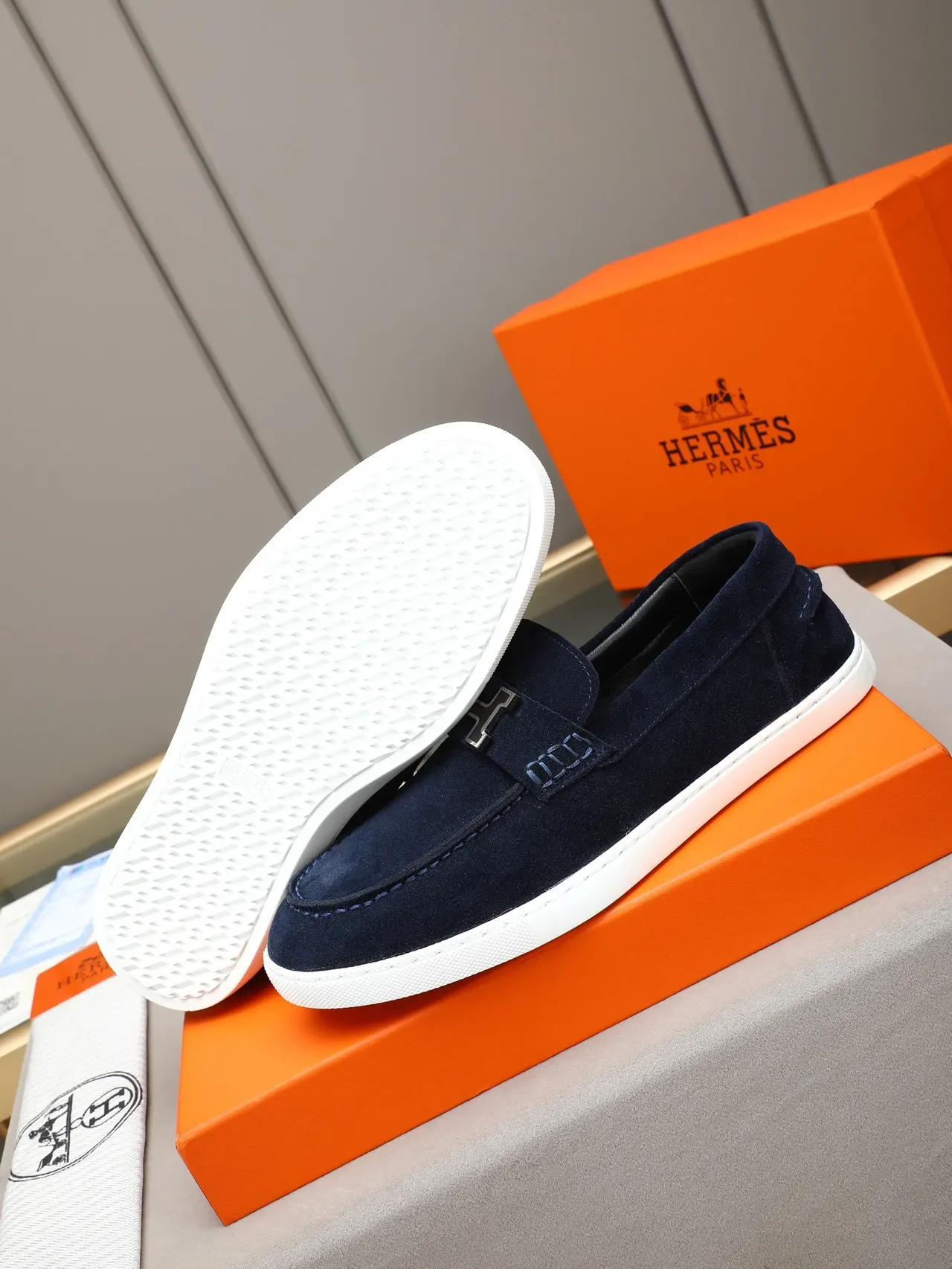 Hermès Oran Loafer ante navy hebilla H 4