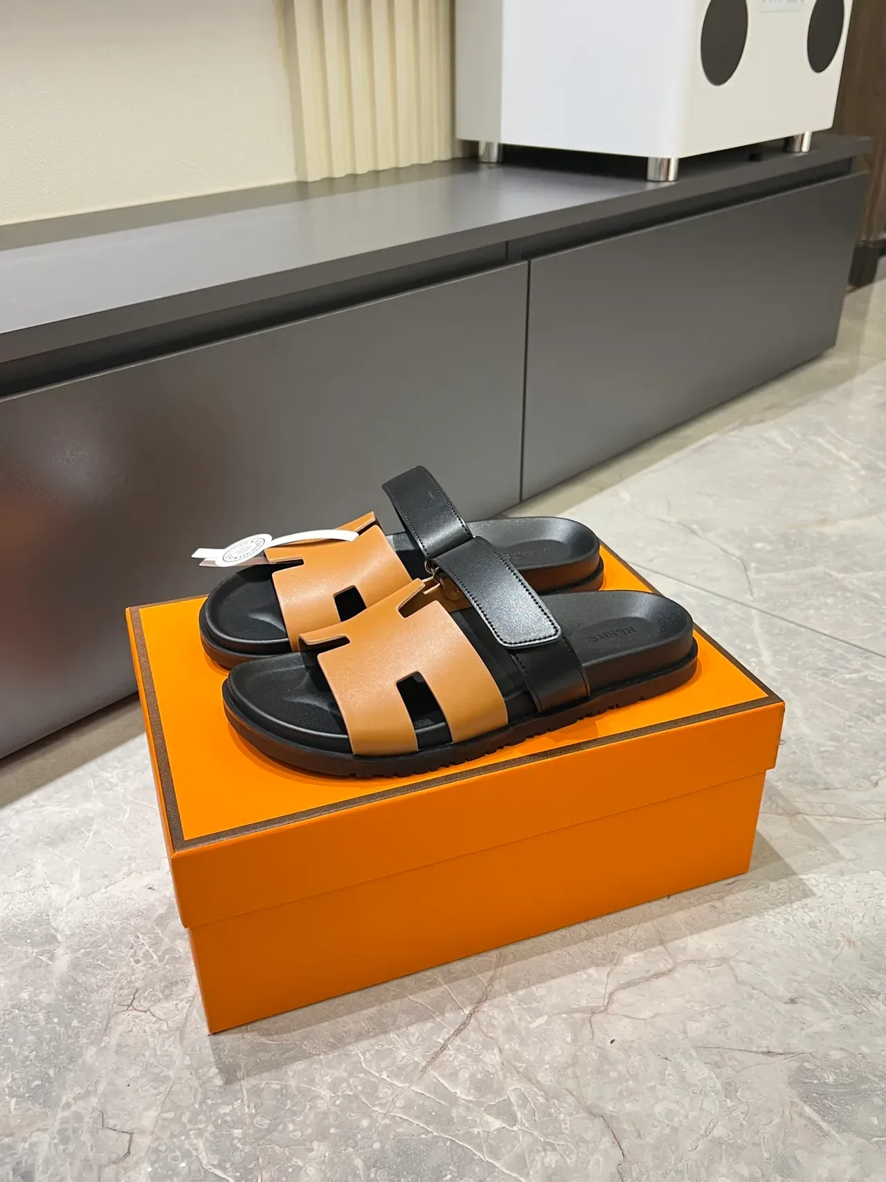 Hermès Oran Slide H-Strap Leather Slippers 19