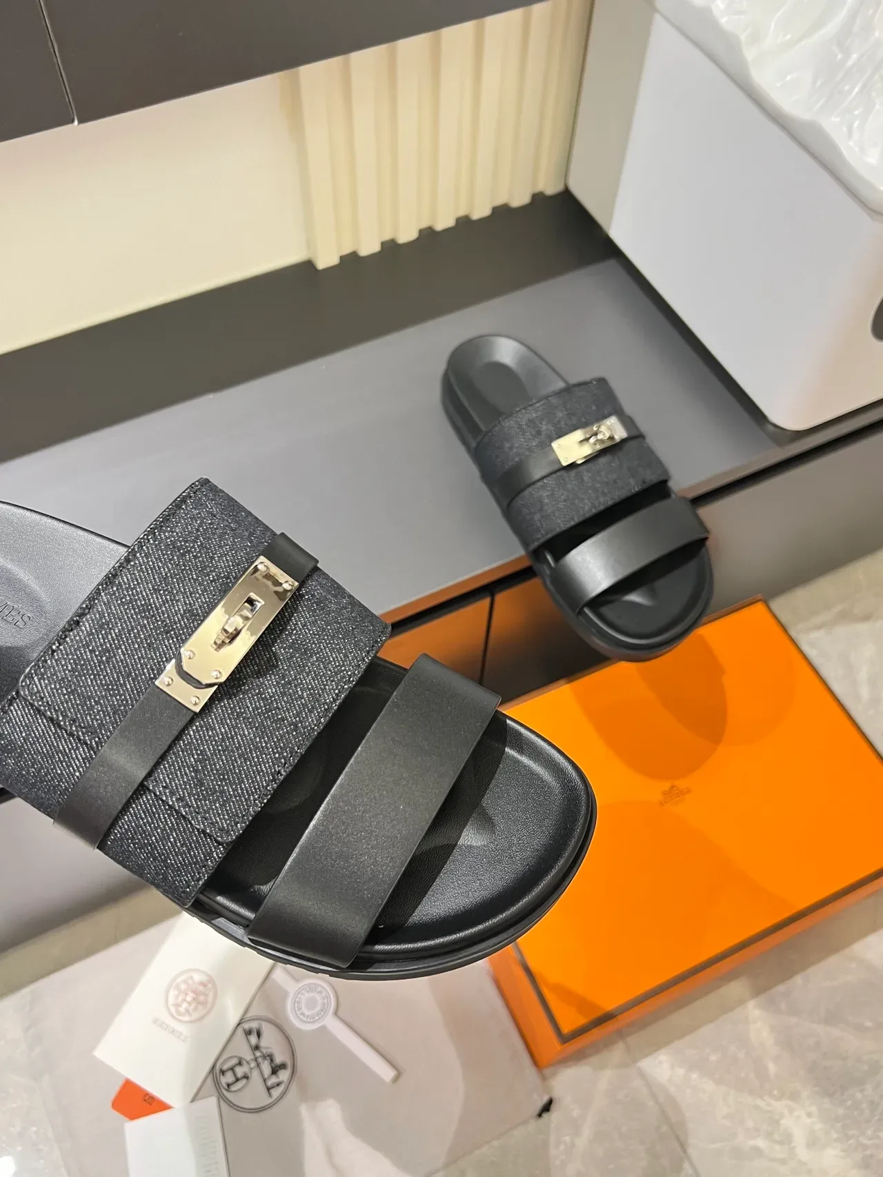 Hermès Oran Sandálias Denim Dupla Tira Fivela Metal 5