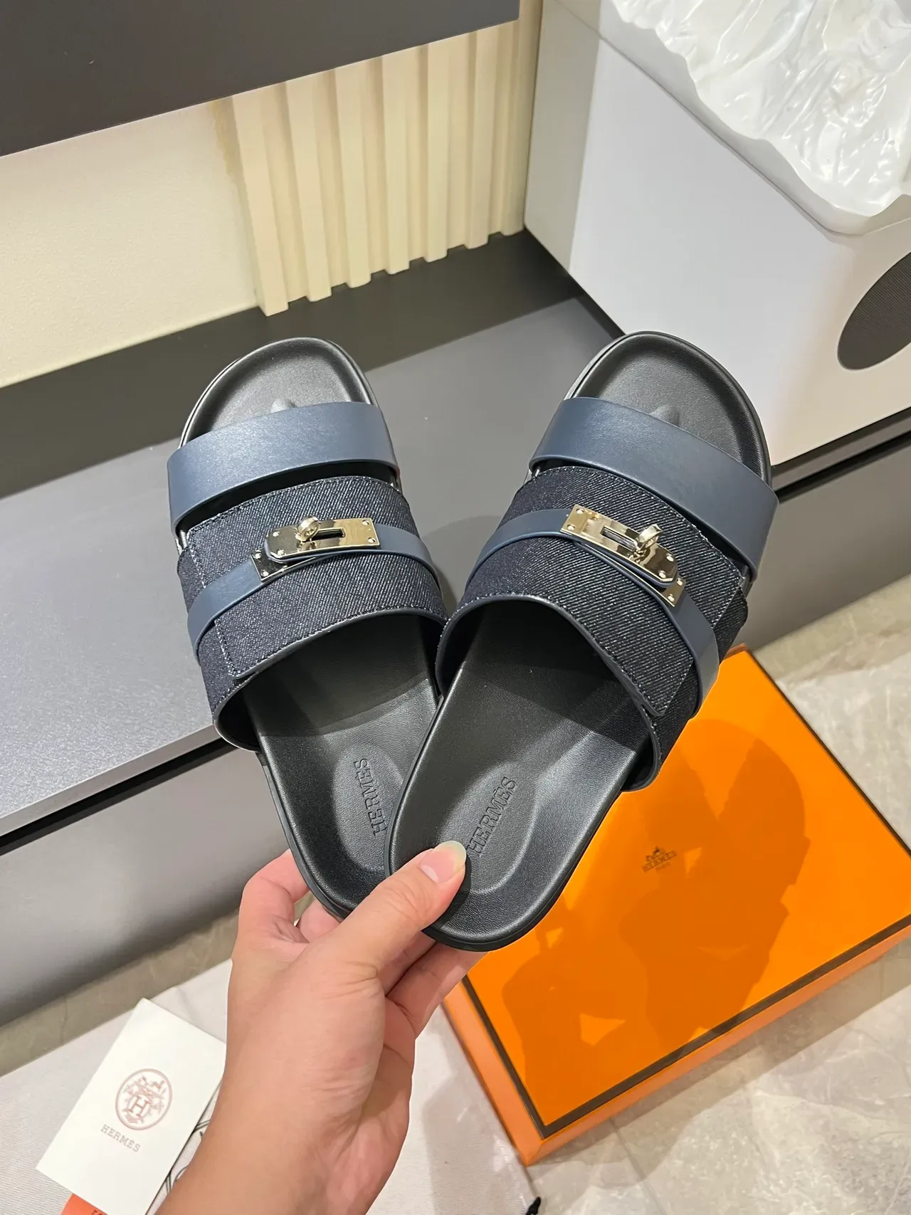 Hermès Oran Sandálias Denim Dupla Tira Fivela Metal 6