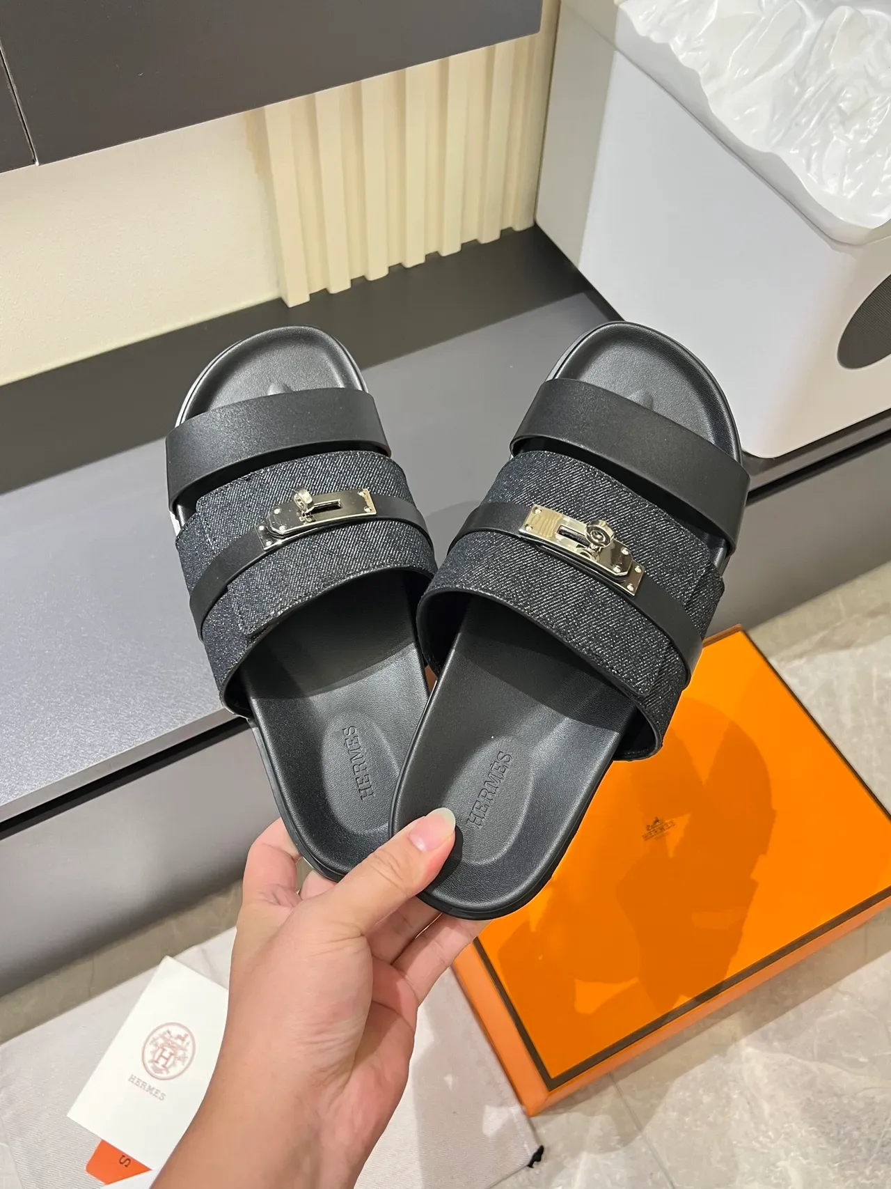 Hermès Oran Sandálias Denim Dupla Tira Fivela Metal 8
