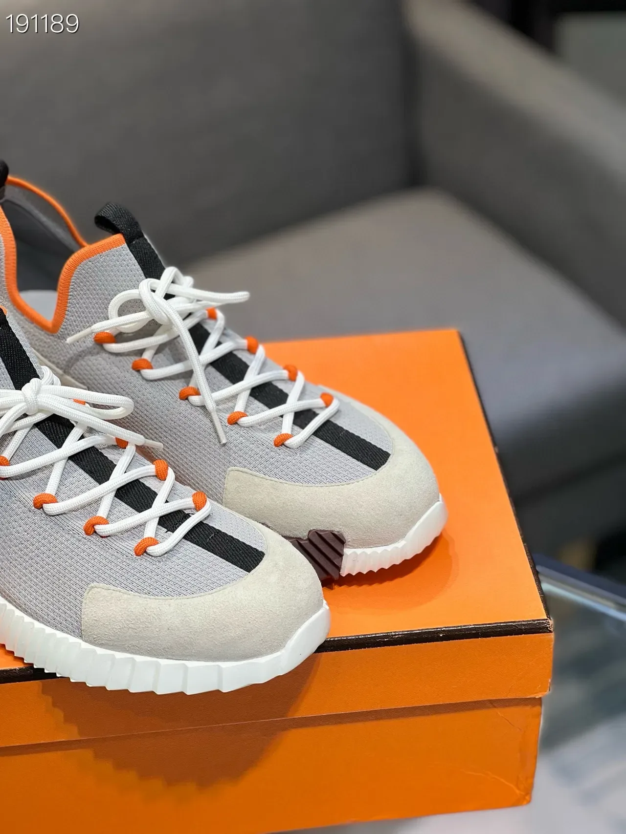 Hermès Oran স্নিকার ধূসর সাদা কমলা কালো লাইফস্টাইল স্নিকার 4