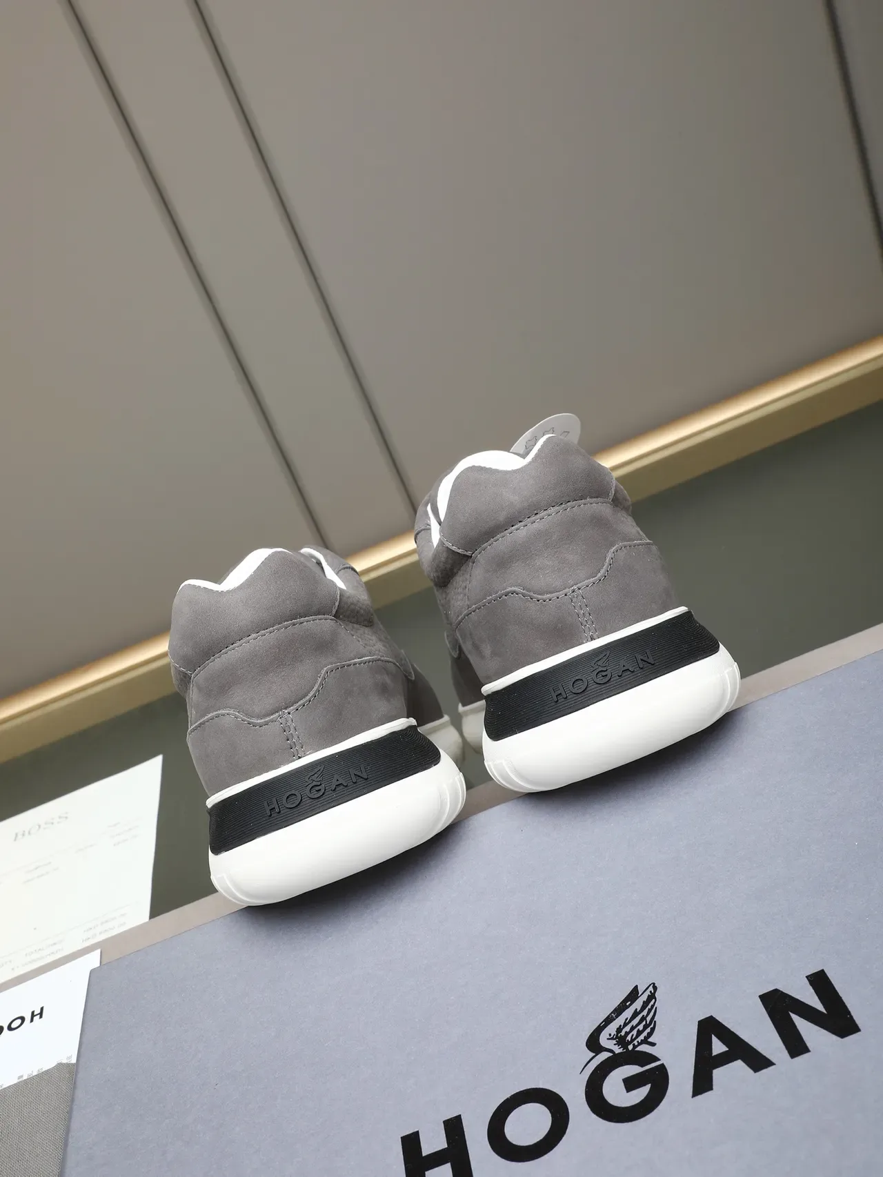 Hogan Gray Suede Lifestyle Sneaker 3