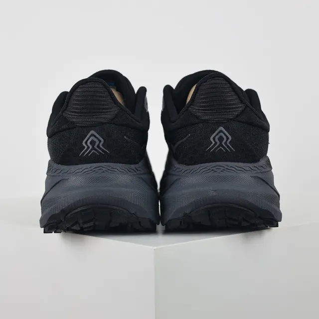Hoka Preto Cinza Malha Superior Tonal Monocromático Tênis de Corrida 8