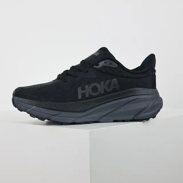 Hoka Preto Cinza Malha Superior Tonal Monocromático Tênis de Corrida 9