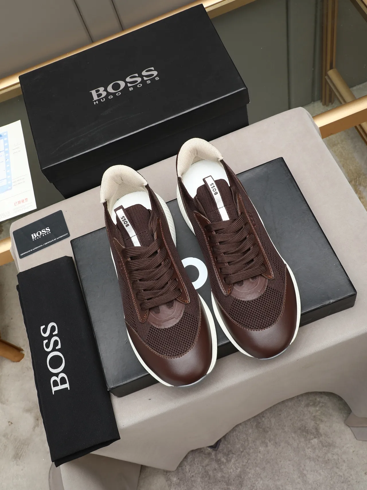 Hugo Boss Tênis Lifestyle de Tricô e Couro Marrom 2