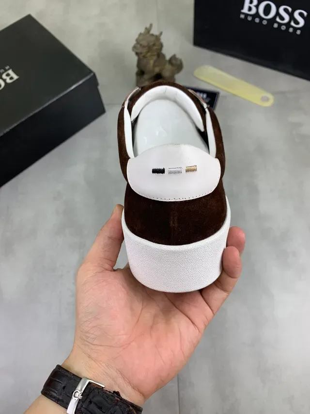 Hugo Boss حذاء رياضي أسلوبي بني من السويد والجلد مع لوحات 3