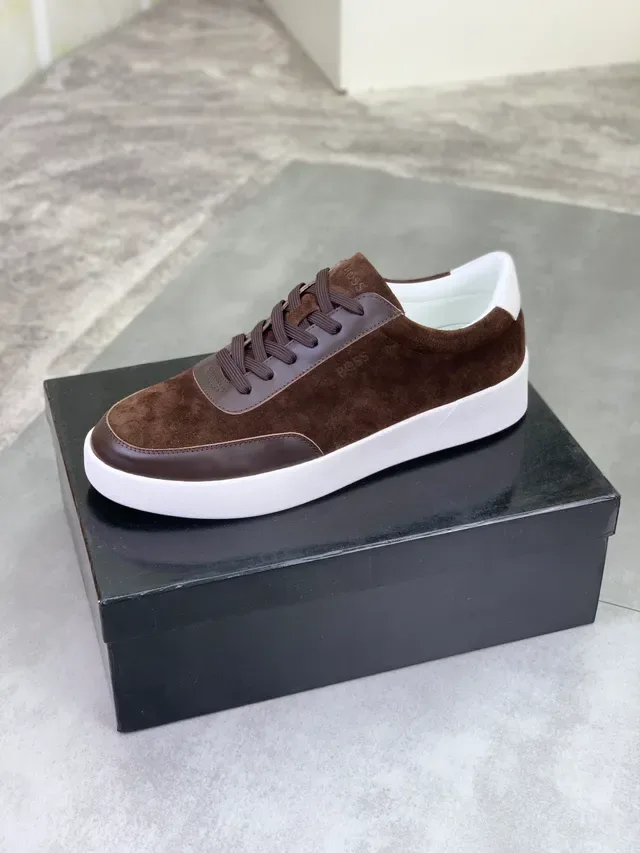 Hugo Boss حذاء رياضي أسلوبي بني من السويد والجلد مع لوحات 4