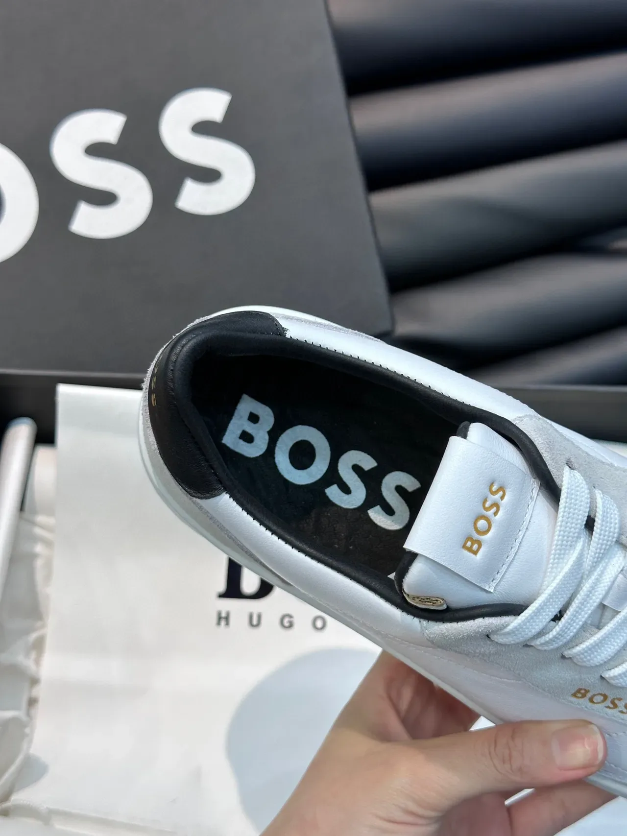 Hugo Boss White and Gray Low-Top Lifestyle Sneakers 2