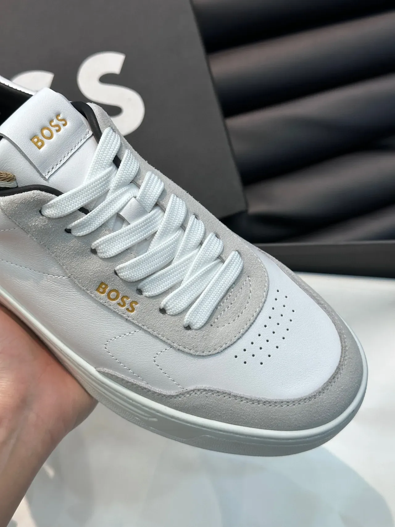 Hugo Boss White and Gray Low-Top Lifestyle Sneakers 5