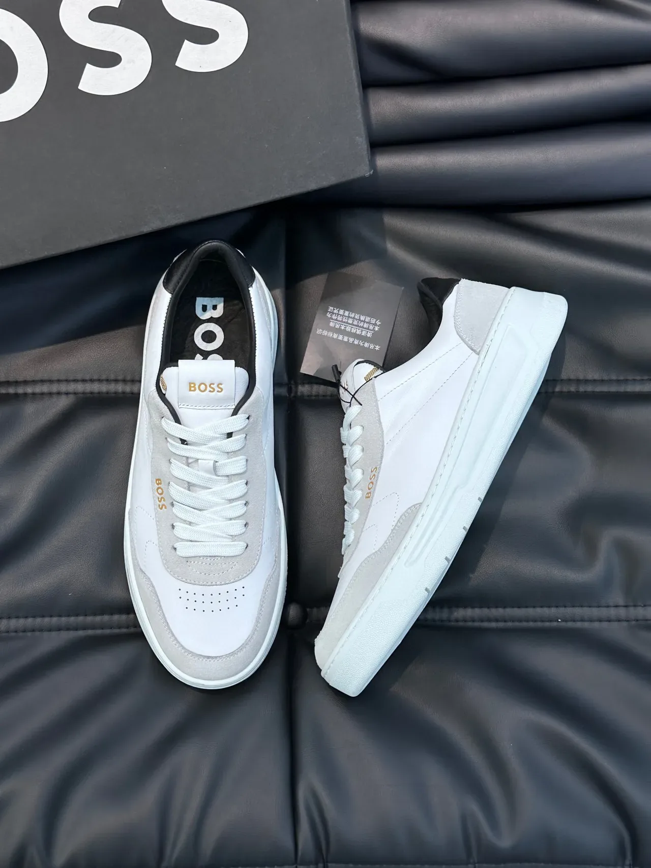Hugo Boss White and Gray Low-Top Lifestyle Sneakers 9