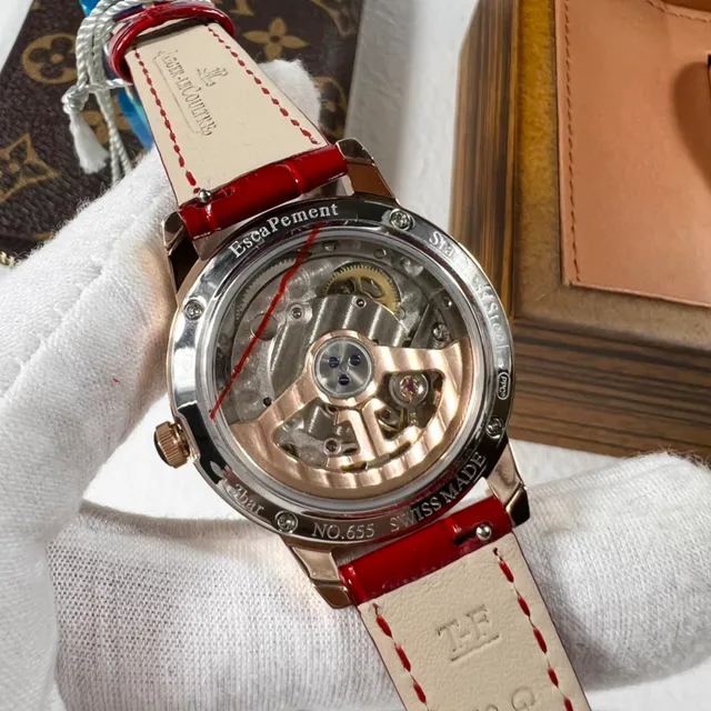 Jaeger-LeCoultre Rendez-Vous Diamond Bezel Red Alligator Strap Mechanical Watch 5