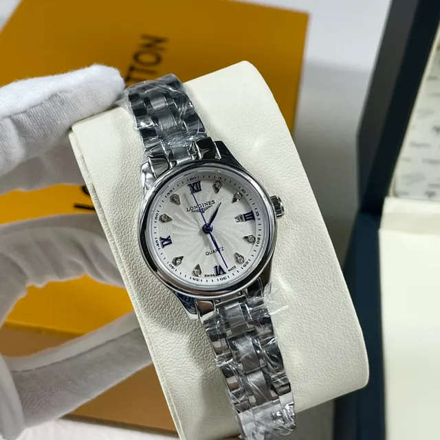 Longines Silver Blue Guilloché Dial Roman Numerals Quartz Watch 6