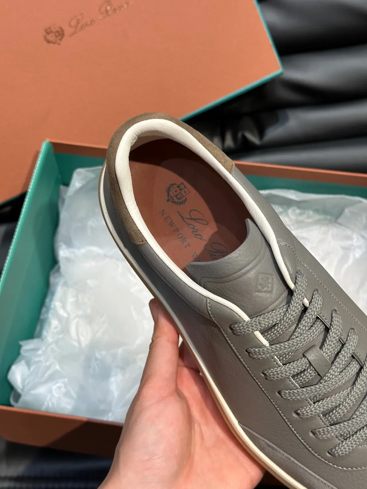 Loro Piana Gris Beige Low-Top Daim Cuir Mélange Lifestyle Sneakers 8