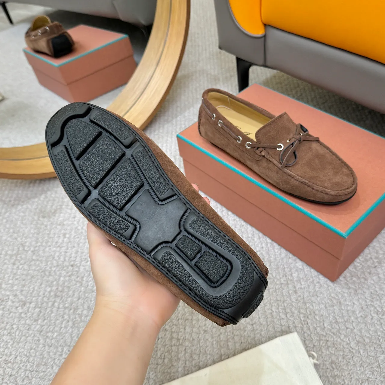 Loro Piana LP Dots Walk mocassins de camurça marrom 7