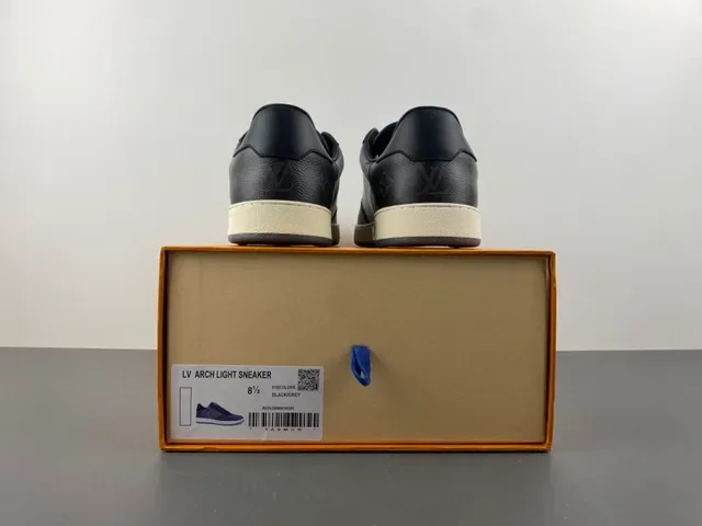 Louis Vuitton Noir Beige Monogrammées Cuir Construction Cupsole Lifestyle Sneakers 17
