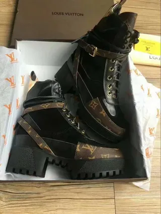 Louis Vuitton Black Brown Platform Lug Sole Monogram Canvas Panels Ankle Boots 9