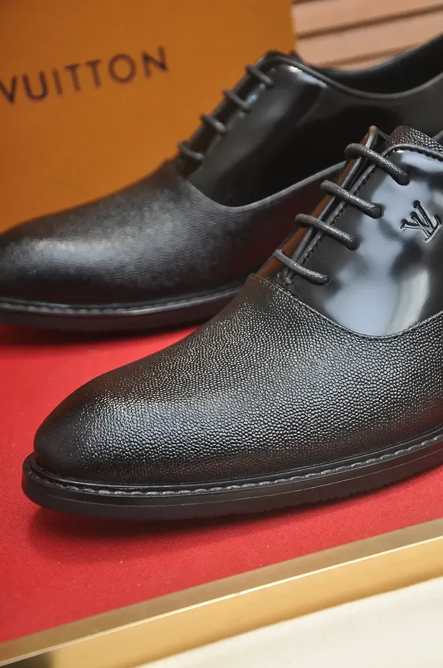 Louis Vuitton Black Cap-Toe Oxford Shoes 2