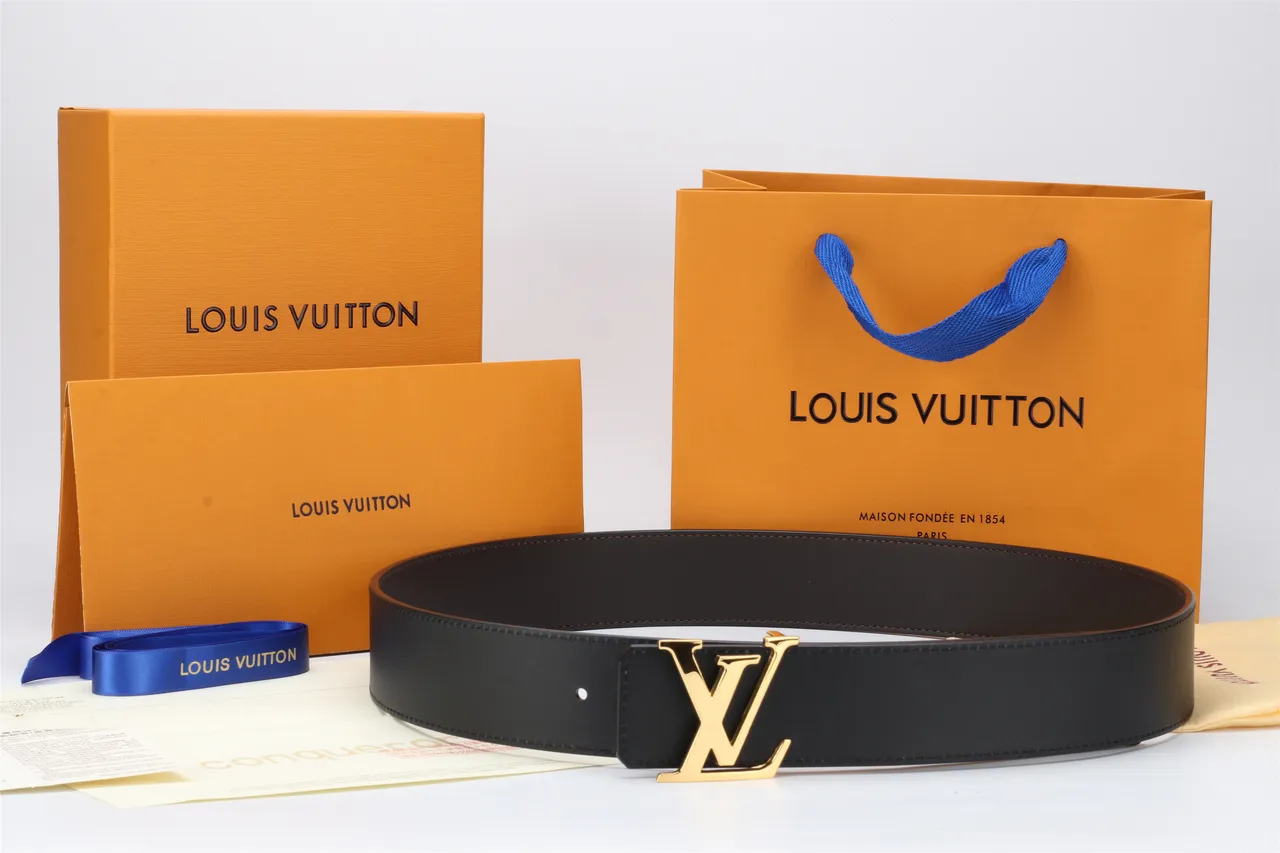 Louis Vuitton Black Gold Smooth LV Monogram Buckle Leather Belt 3